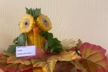 Bērnu un vecāku radošo darbu izstāde “Dārzeņu pārvertības” 31