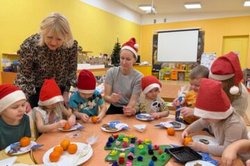 Piparkūku smarža katrā grupā 25