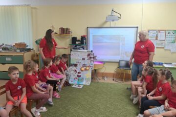 Integrētā  rotaļnodarbība temata “Mana Latvija” ietvaros, 9.grupa “Vardulēns” 46