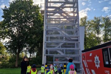 Mazie ugunsdzēsēji 64