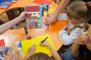 Atklātne Latvijai. Gaismas un Mīlestības meistarklase ar vacākiem. 5.grupa “Spārīte” 7