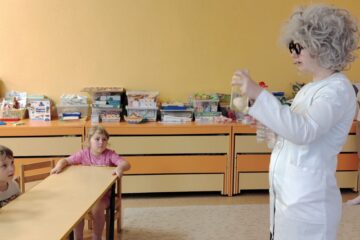 Izglītojošās nodarbības “Tīras rokas, tīrs ir viss – prom ir mikrobs aizbēdzis!” 14