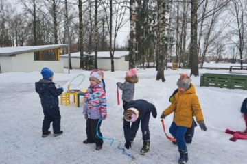 Integrētā rotaļnodarbība “Meteņdienas stafetes un rotaļas”, 8.grupa “Lāčuks” 31