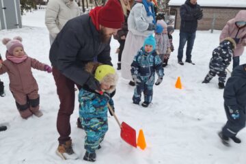 Sniega diena kopā ar bērnu vecākiem 4