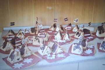 Gaismas darbnīca ar viecākiem “Svečturi Latvijai” 7.grupa “Vāverīte” 17